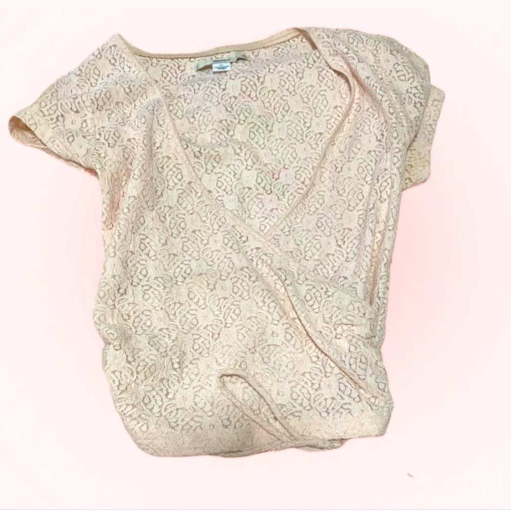 Pink top cover shirt sleeve